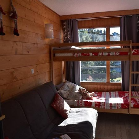 Studio Renove Pour 3 Au Centre De Montgenevre Avec Parking - Fr-1-266-166 Exterior foto